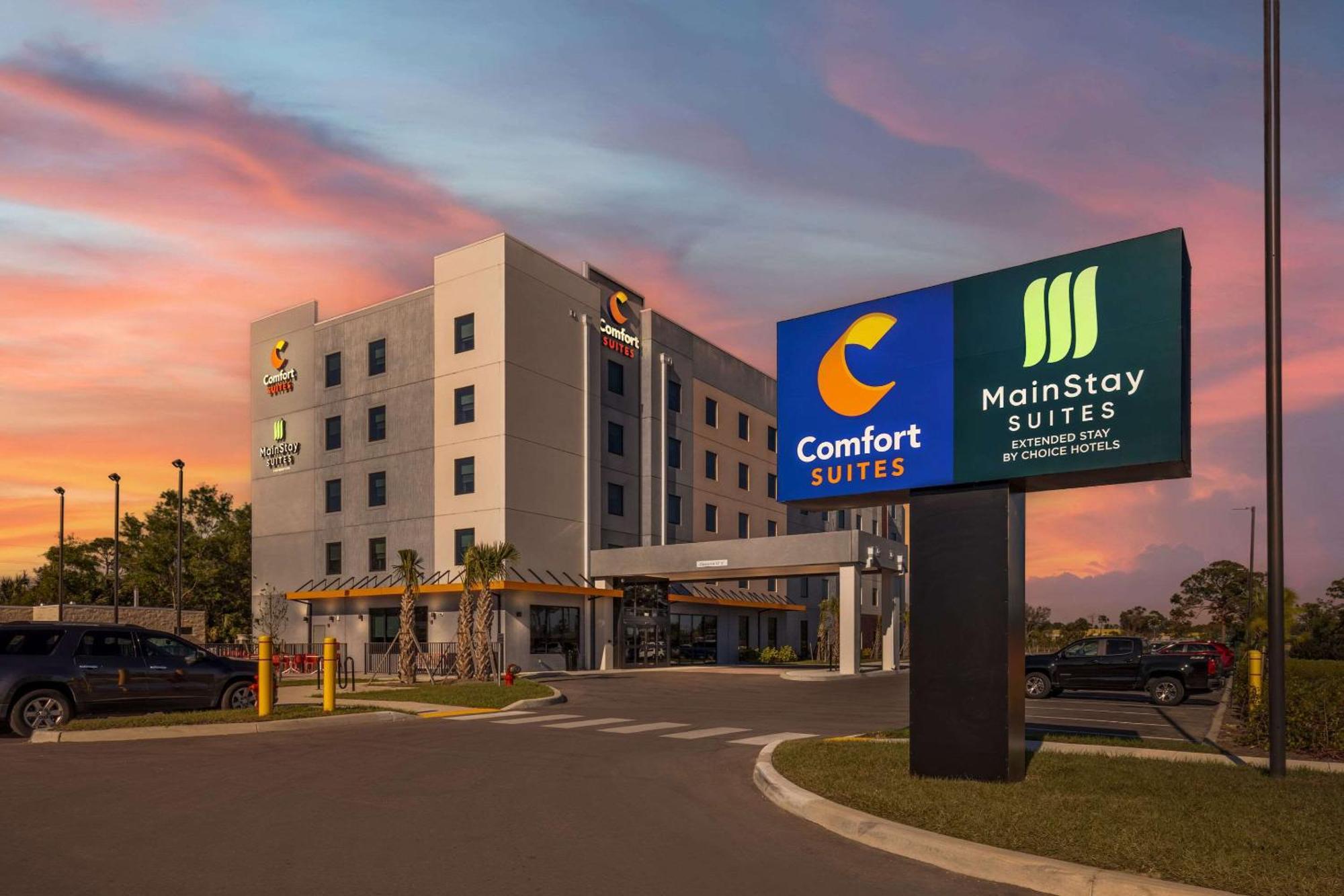 Comfort Suites Fort Myers East I-75 Esterno foto