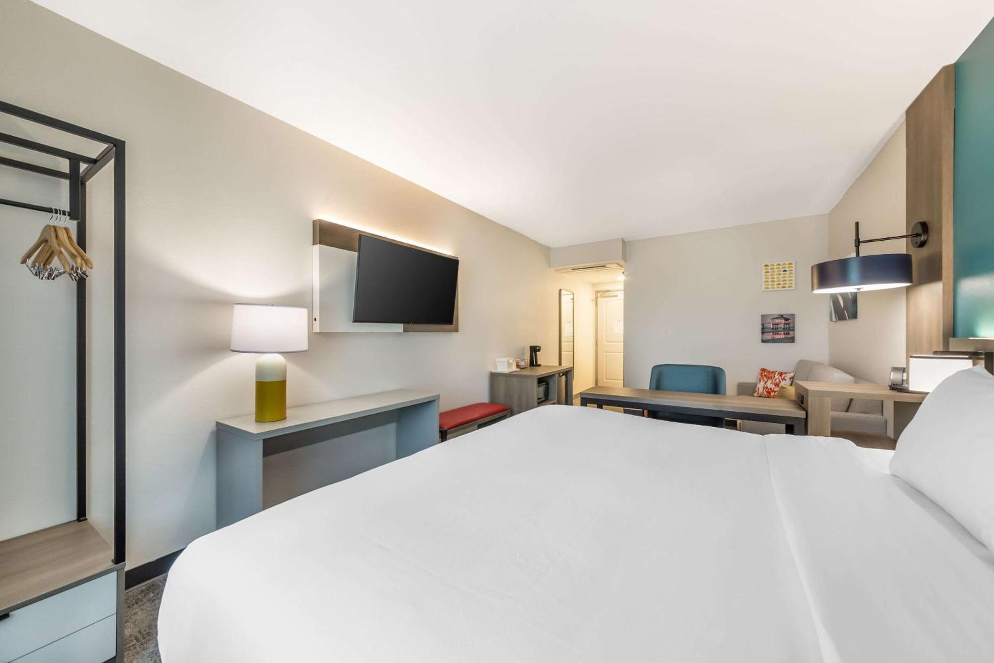 Comfort Suites Fort Myers East I-75 Esterno foto